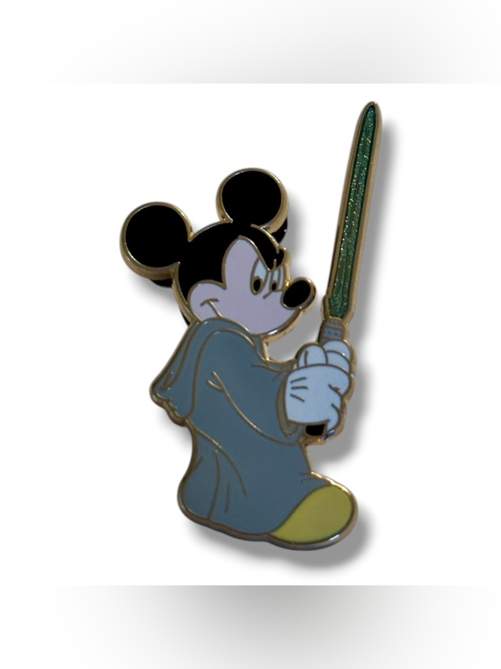 Disney 2006 Mickey Mouse Jedi Luke Skywalker Star Wars Pin